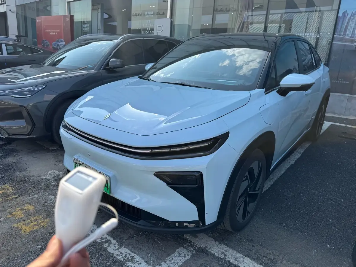 2023 Livan 7 BEV 68.03KWH