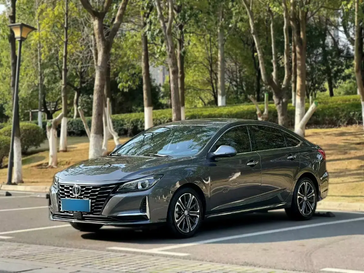 2022 ChangAn Raeton CC 1.5T 188HP L4 7DCT