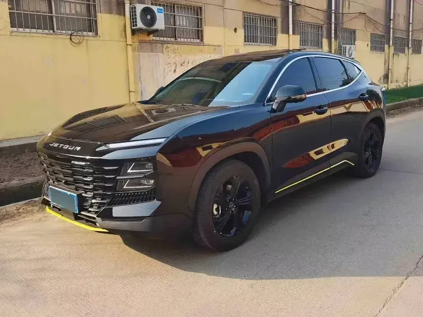 2023 Jetour DASHING 1.5T 156HP L4 6DCT