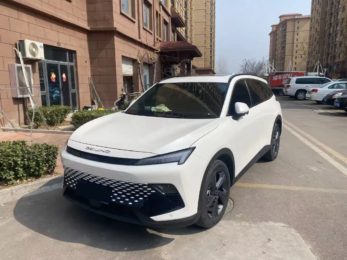 2022 BeiJing Auto Rubik 1.5T 188HP L4 7DCT,autocango,china used car exporter,china ev exporter,chinese used car exporter,chinese used ev exporter