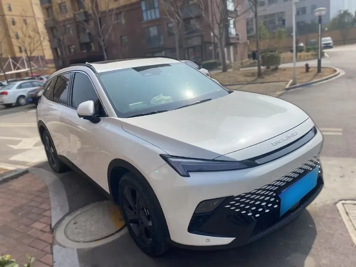 2022 BeiJing Auto Rubik 1.5T 188HP L4 7DCT,autocango,china used car exporter,china ev exporter,chinese used car exporter,chinese used ev exporter