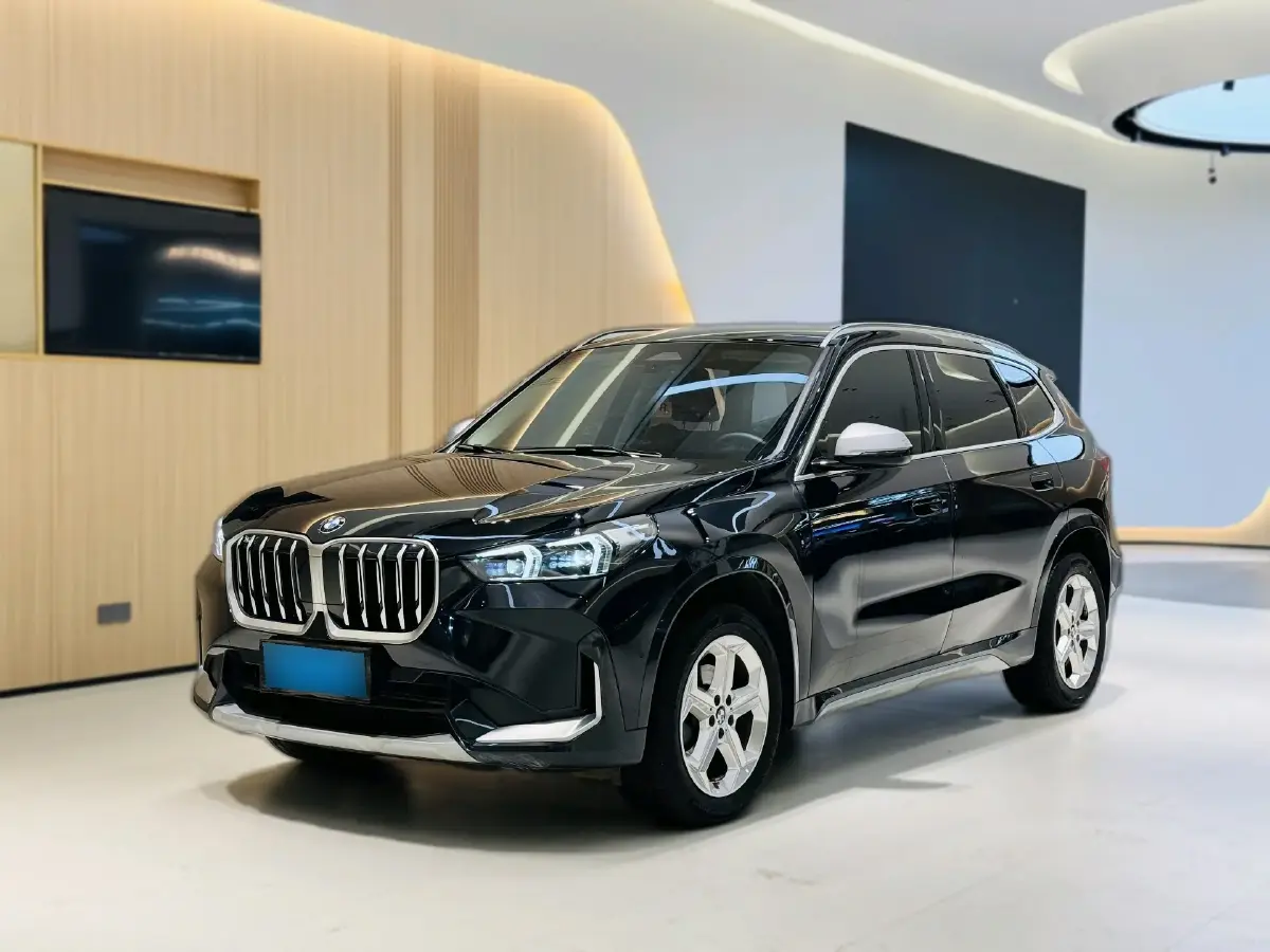 2023 BMW X1 1.5T 156HP L3 7DCT