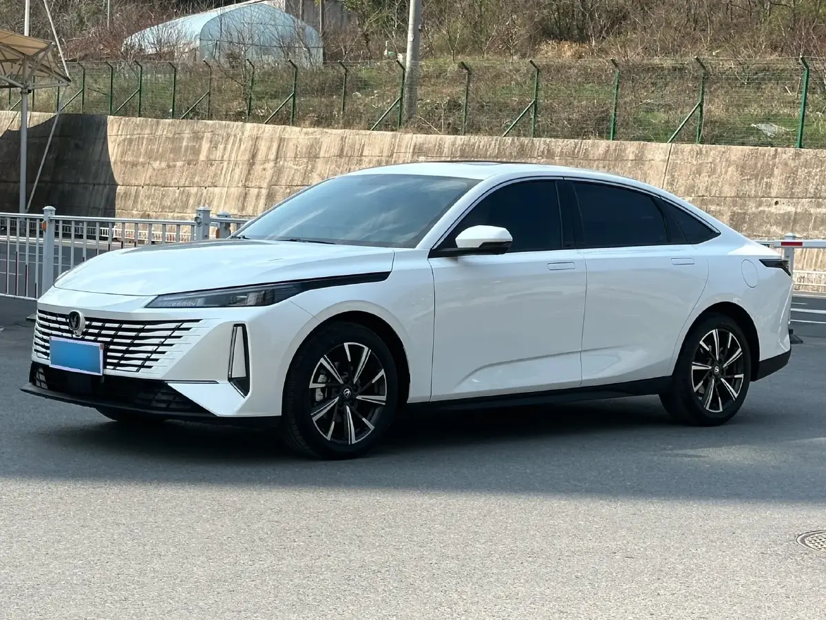 2024 ChangAn Eado 1.5T 170HP L4 7DCT