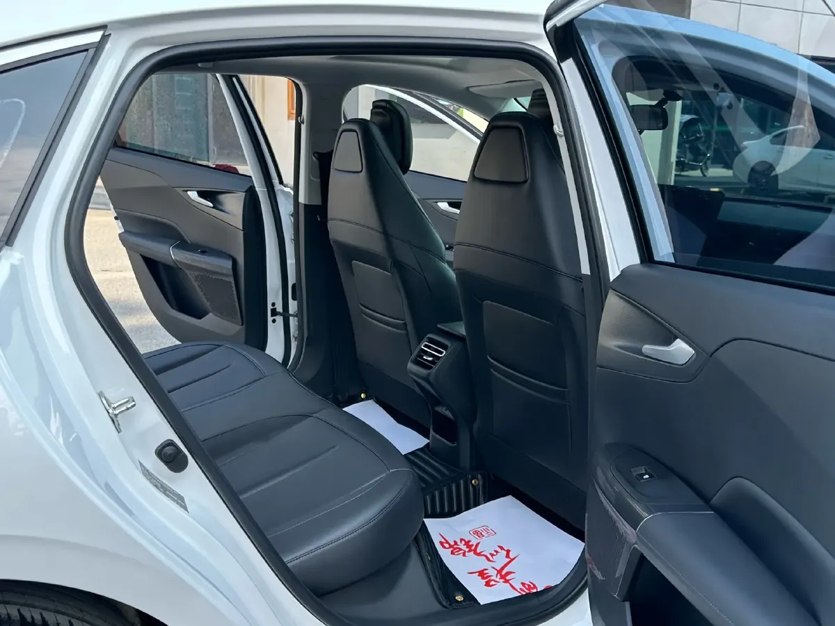 2024 ChangAn Eado 1.5T 170HP L4 7DCT,autocango,china used car exporter,china ev exporter,chinese used car exporter,chinese used ev exporter