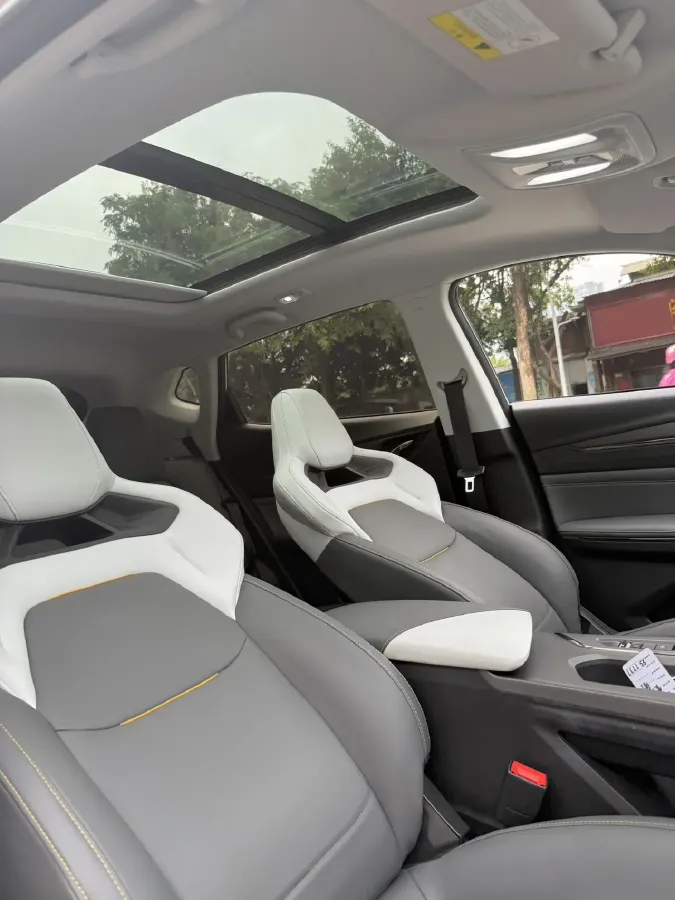 2023 ChangAn Oshan X5 Plus 1.5T 188HP L4 7DCT,autocango,china used car exporter,china ev exporter,chinese used car exporter,chinese used ev exporter