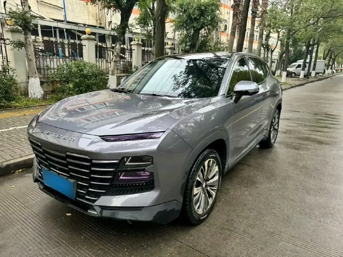 2022 Jetour DASHING 1.6T 197HP L4 7DCT