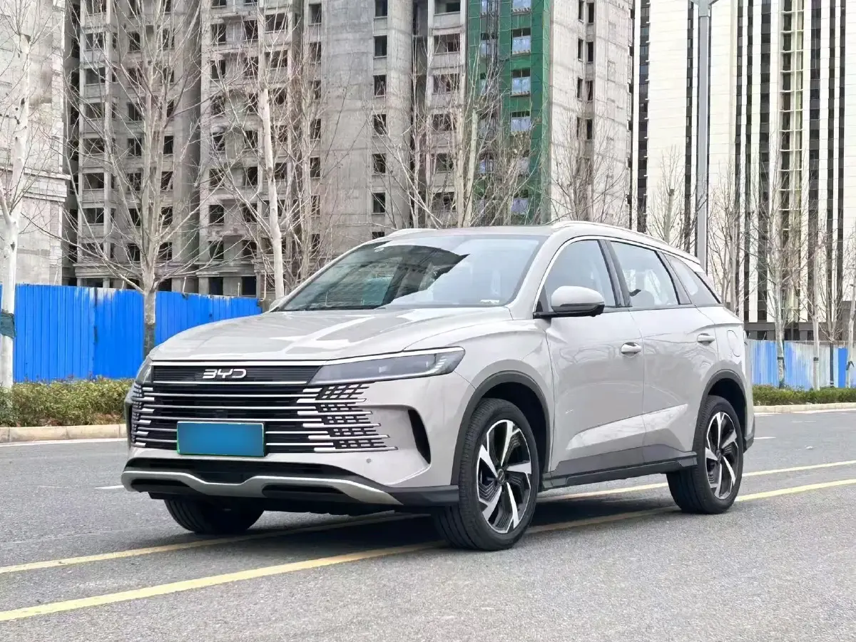 2025 BYD Sea Lion 05 DM-i 1.5L 101HP L4 E-CVT PHEV 18.3KWH