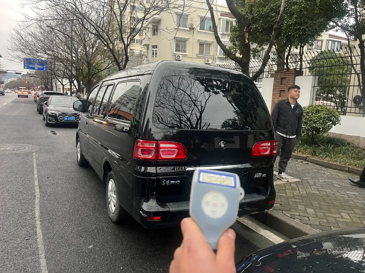 2023 DongFeng Forthing LingZhi 1.6L 116HP L4 5MT,autocango,china used car exporter,china ev exporter,chinese used car exporter,chinese used ev exporter