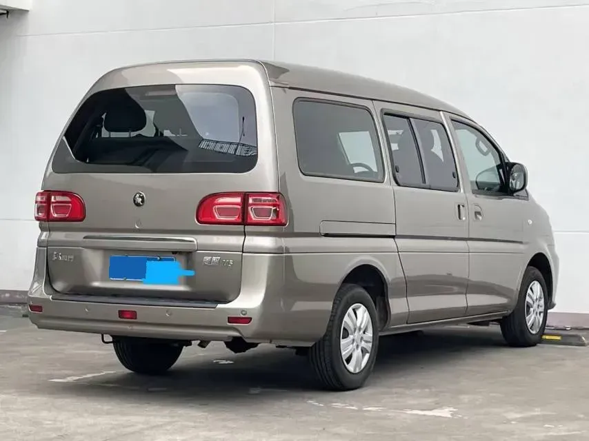 2023 DongFeng Forthing LingZhi 1.6L 116HP L4 5MT,autocango,china used car exporter,china ev exporter,chinese used car exporter,chinese used ev exporter