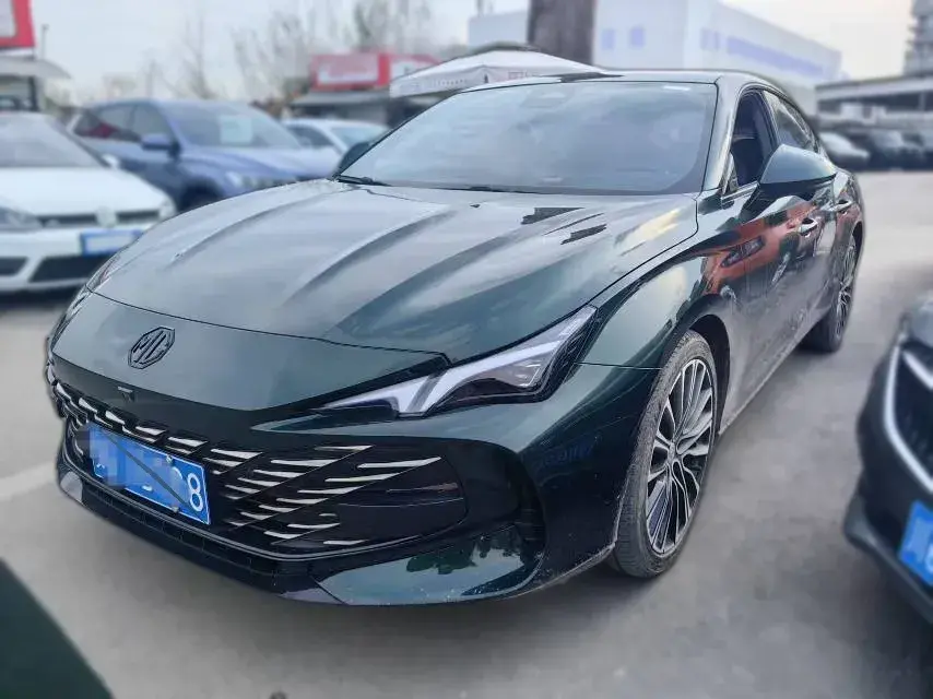 2023 MG 7 2.0T 261HP L4 9AT