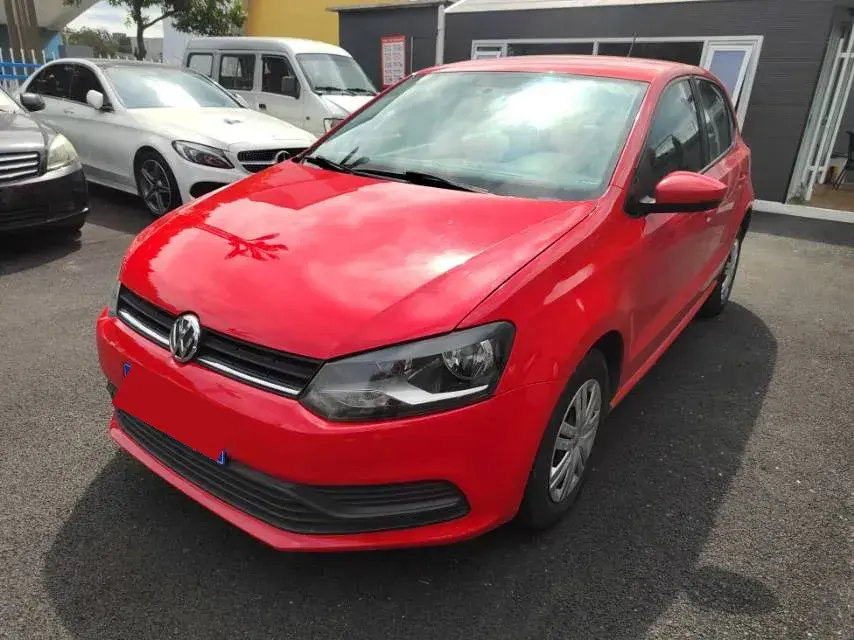 2016 Volkswagen Polo 1.4L 90HP L4 6AT