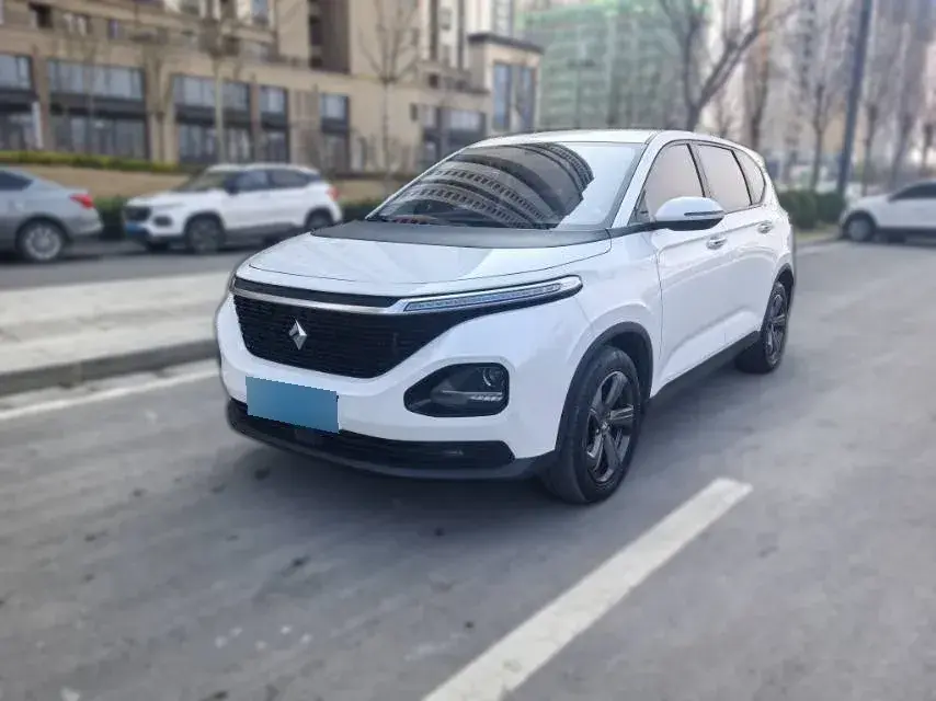 2019 BaoJun RM-5 1.5T 147HP L4 CVT