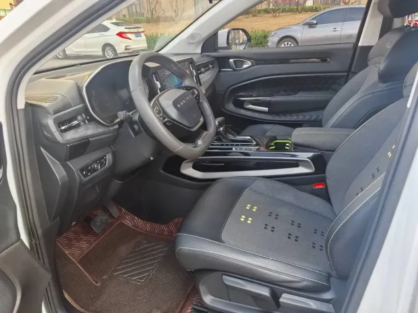 2019 BaoJun RM-5 1.5T 147HP L4 CVT,autocango,china used car exporter,china ev exporter,chinese used car exporter,chinese used ev exporter