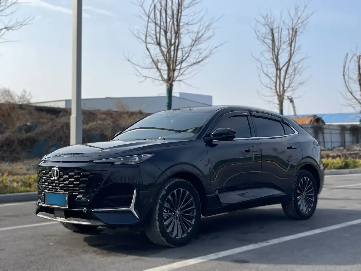 2021 ChangAn UNI-K 2.0T 233HP L4 8AT