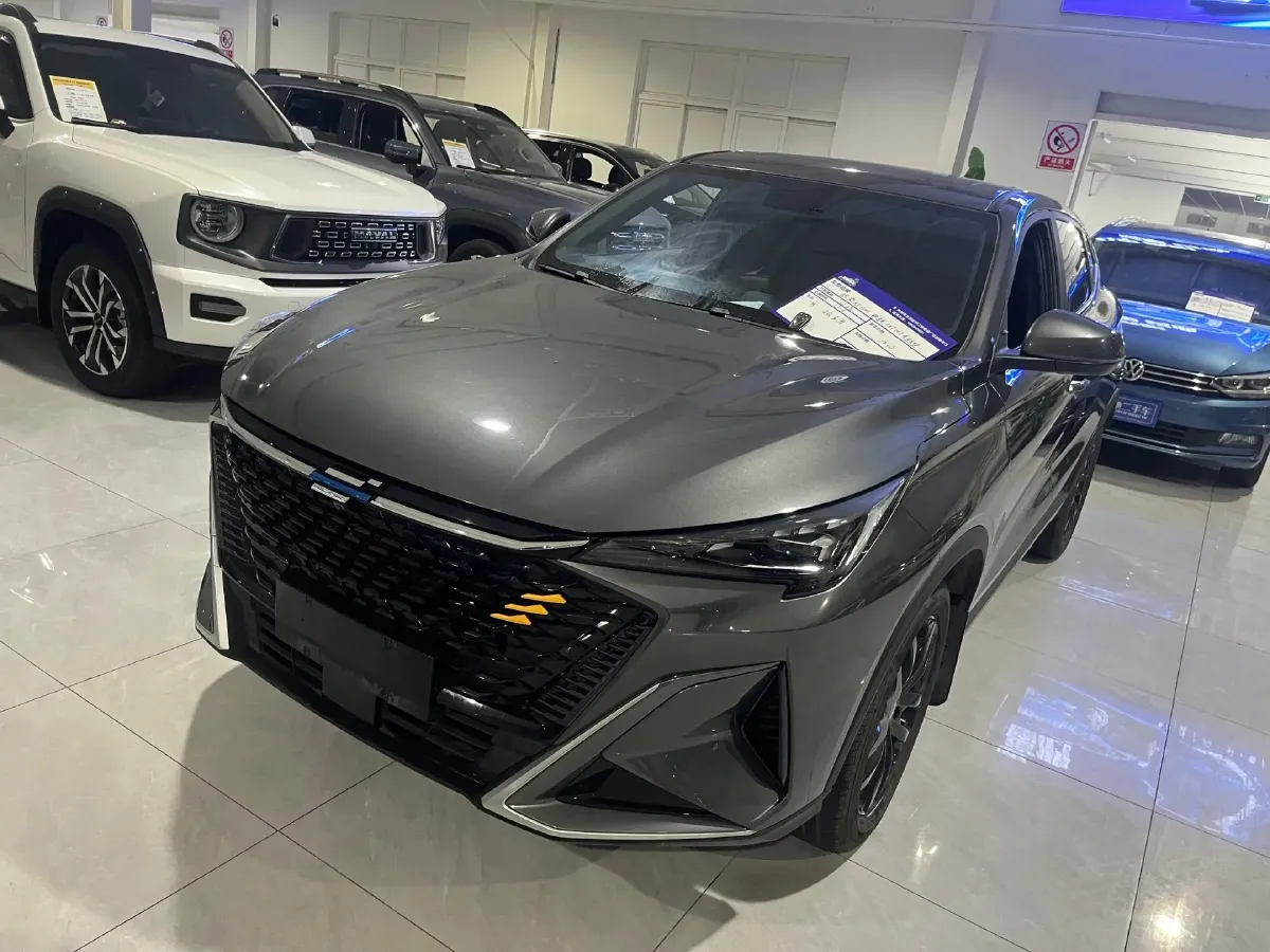 2023 ChangAn Oshan X5 Plus 1.5T 188HP L4 7DCT,autocango,china used car exporter,china ev exporter,chinese used car exporter,chinese used ev exporter