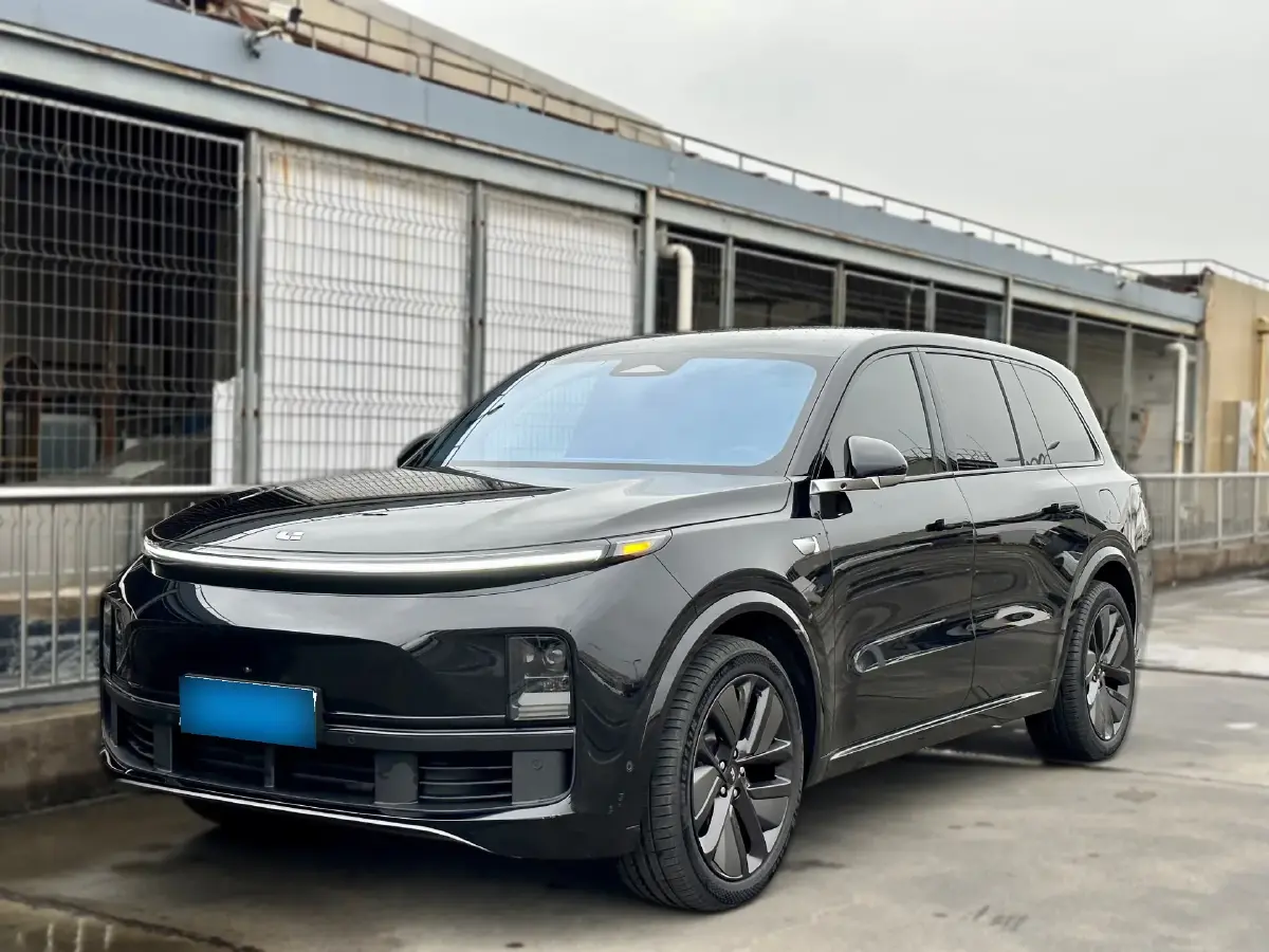2023 Li L9 Range Extended 154HP REEV 42.6KWH