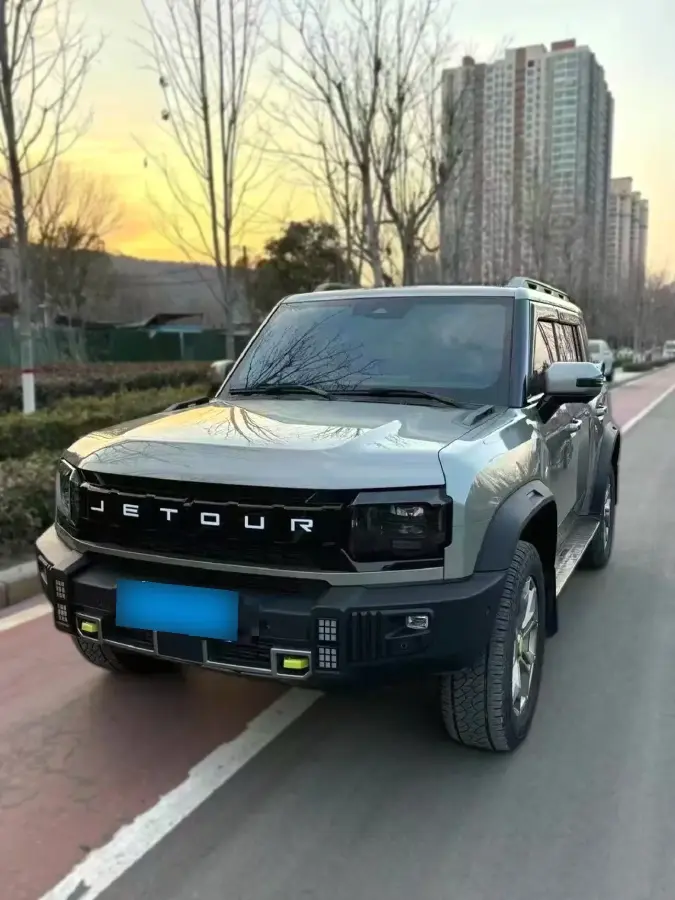 2023 Jetour Traveller 2.0T 254HP L4 8AT