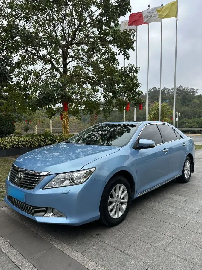 2012 Toyota Camry 2.5L 184HP L4 6AT