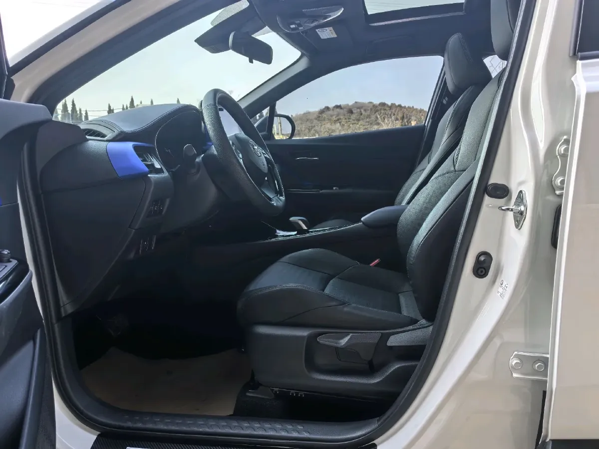 2020 Toyota Izoa E BEV 54.3KWH,autocango,china used car exporter,china ev exporter,chinese used car exporter,chinese used ev exporter