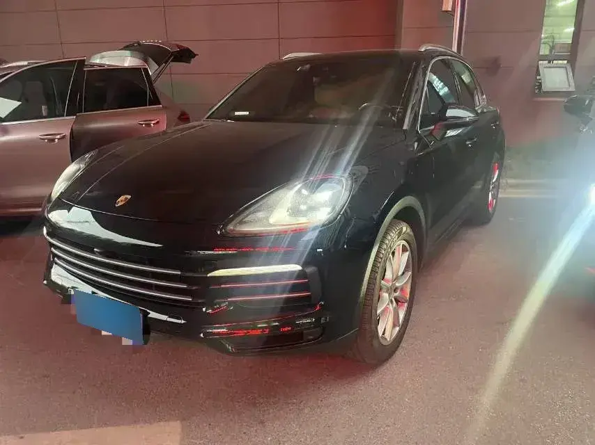 2018 Porsche Cayenne 2.9T 440HP V6 8AT