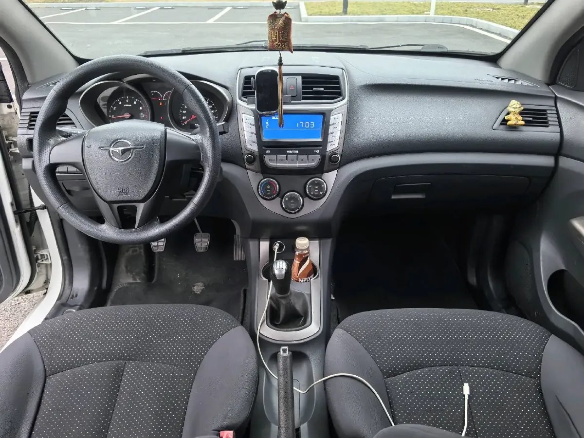 2015 HaiMa M3 1.5L 112HP L4 5MT,autocango,china used car exporter,china ev exporter,chinese used car exporter,chinese used ev exporter