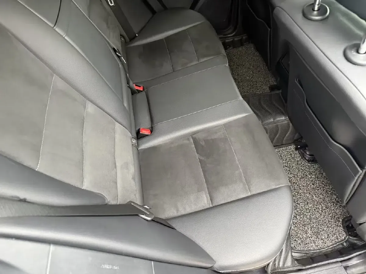 2015 Mercedes-Benz GLK Class 3.0L 245HP V6 7AT,autocango,china used car exporter,china ev exporter,chinese used car exporter,chinese used ev exporter