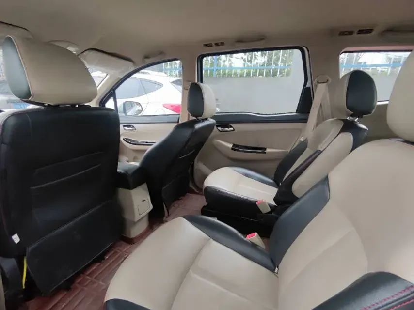 2015 Enranger 737 1.5L 113HP L4 5MT,autocango,china used car exporter,china ev exporter,chinese used car exporter,chinese used ev exporter