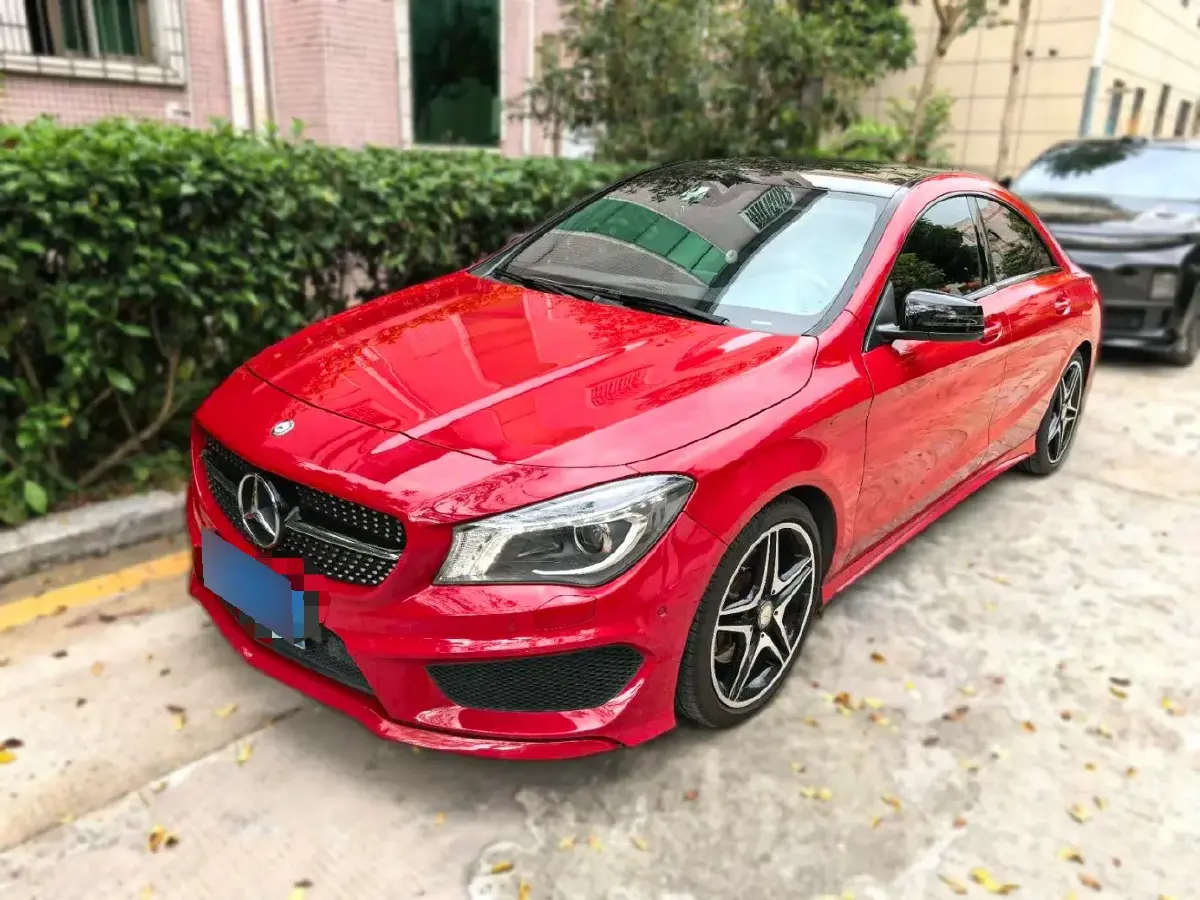 2014 Mercedes-Benz CLA Class 2.0T 211HP L4 7DCT