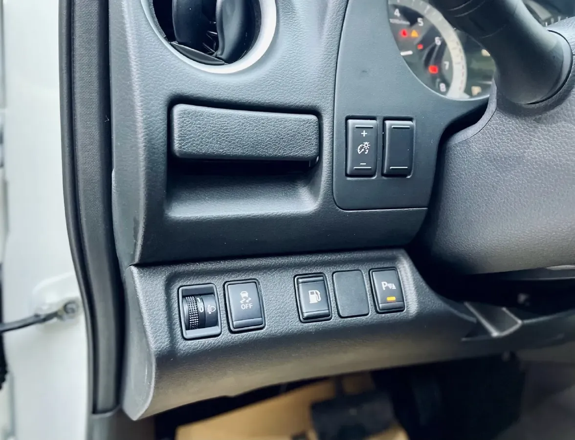 2020 Nissan Terra 2.5L 193HP L4 7AT,autocango,china used car exporter,china ev exporter,chinese used car exporter,chinese used ev exporter