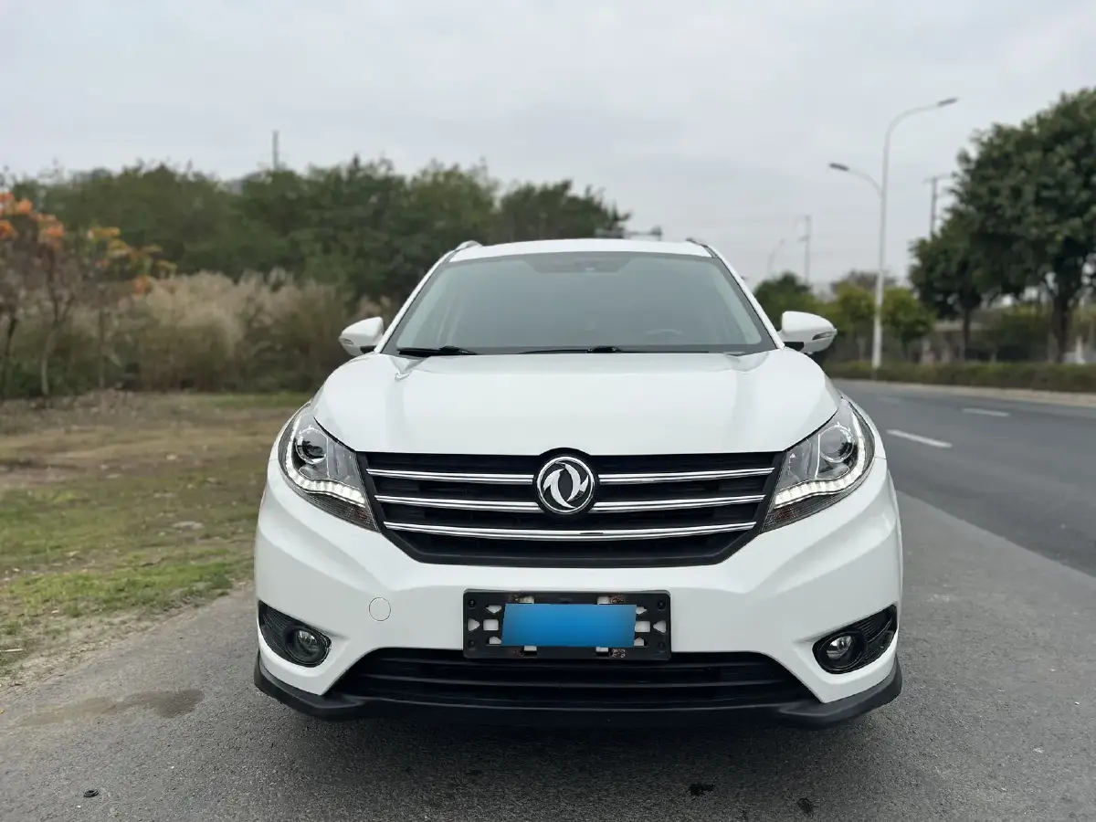 2016 DongFeng Fengon Fengon 580 1.5T 150HP L4 CVT,autocango,china used car exporter,china ev exporter,chinese used car exporter,chinese used ev exporter