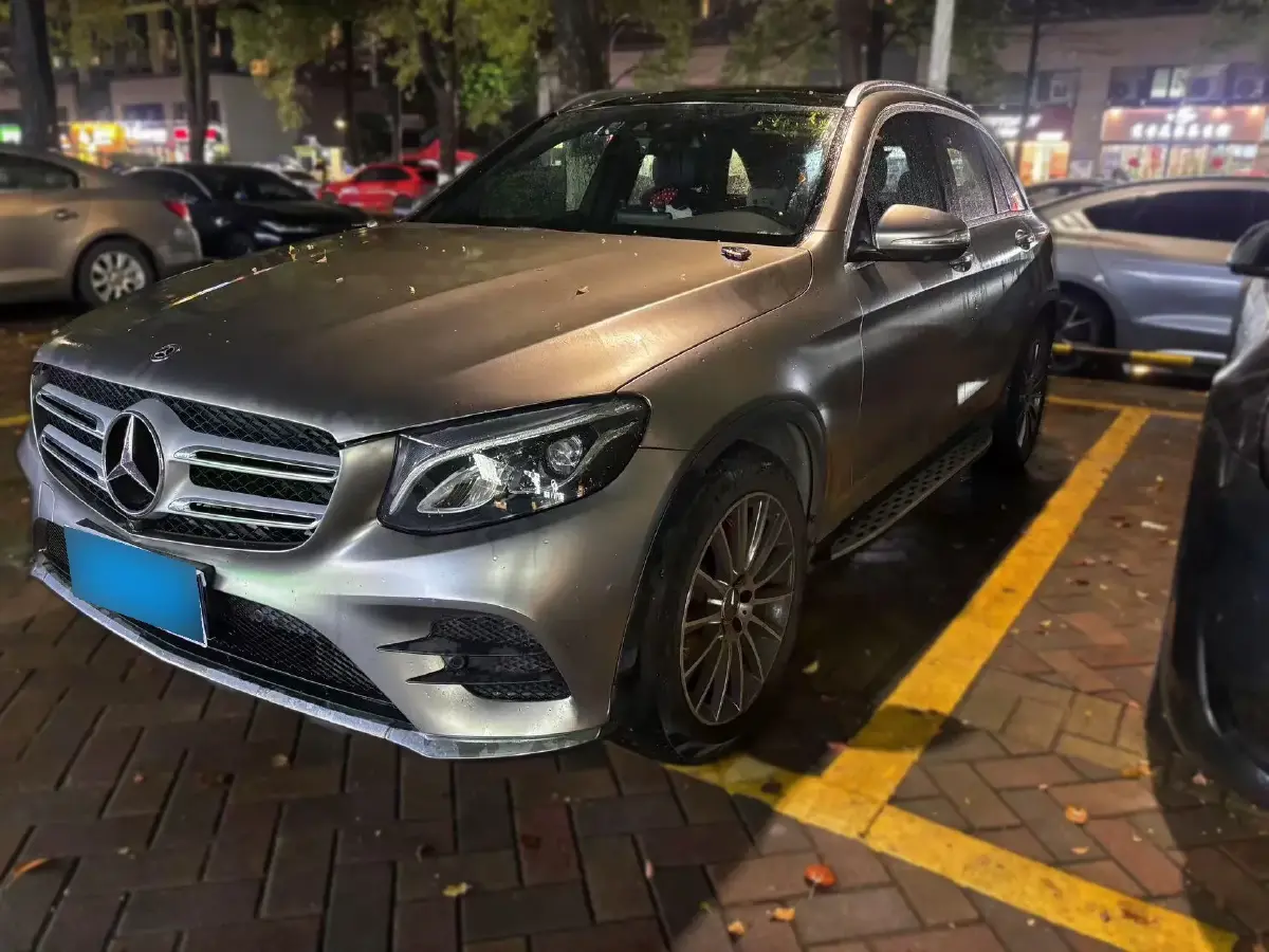 2017 Mercedes-Benz GLC Class 2.0T 211HP L4 9AT