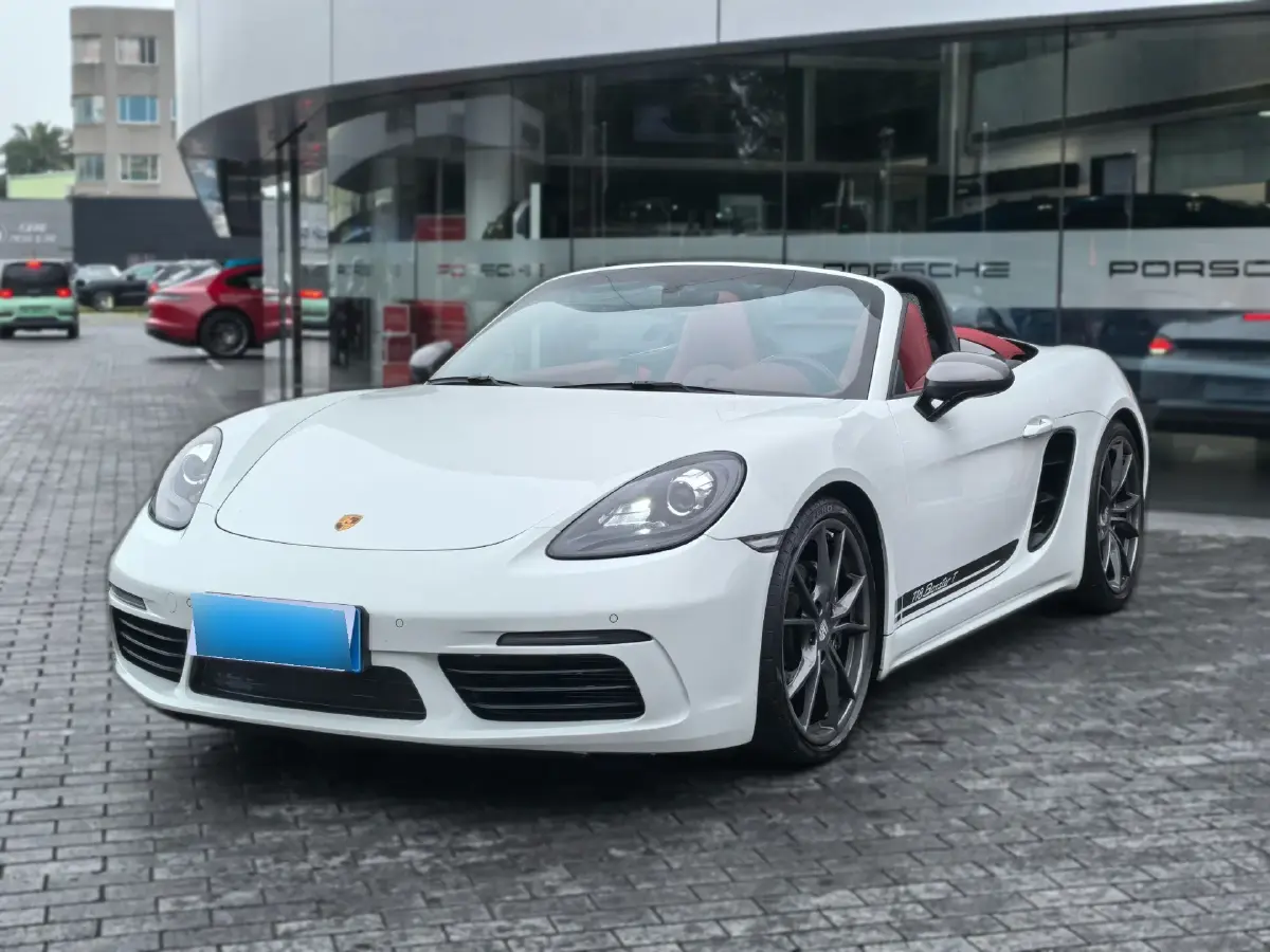 2019 Porsche 718 2.0T 300HP H4 7DCT