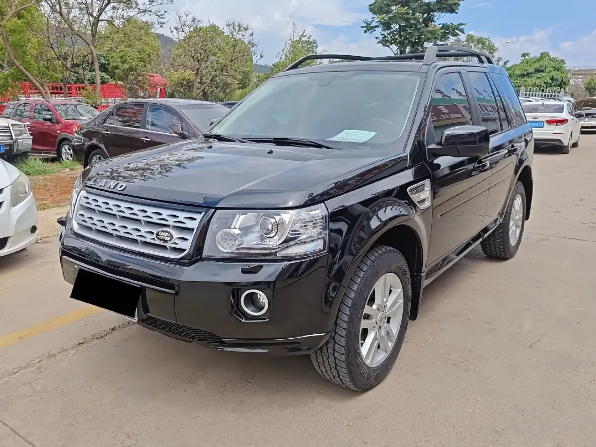 2014 Land Rover Freelander 2 2.0T 240HP L4 6AT,autocango,china used car exporter,china ev exporter,chinese used car exporter,chinese used ev exporter