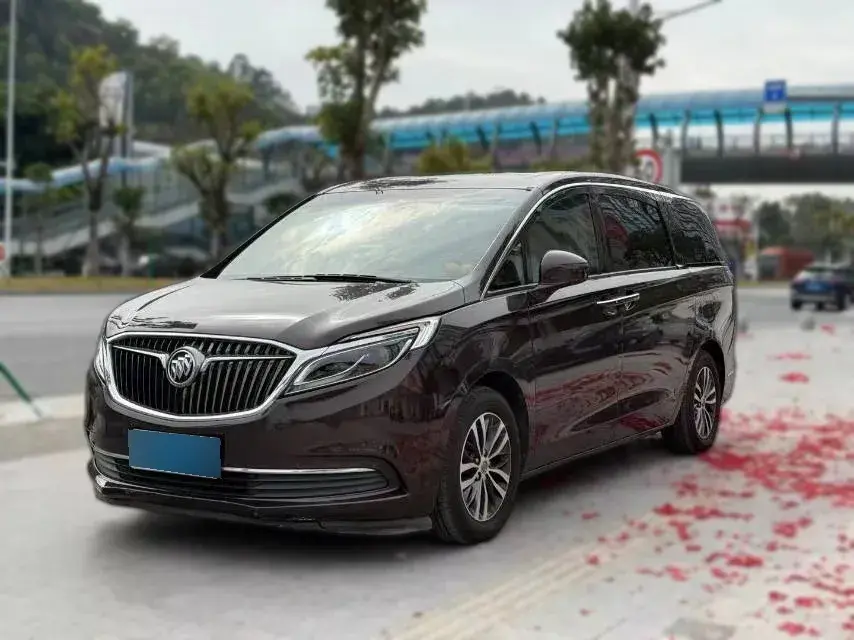 2017 Buick GL8 2.0T 260HP L4 6AT