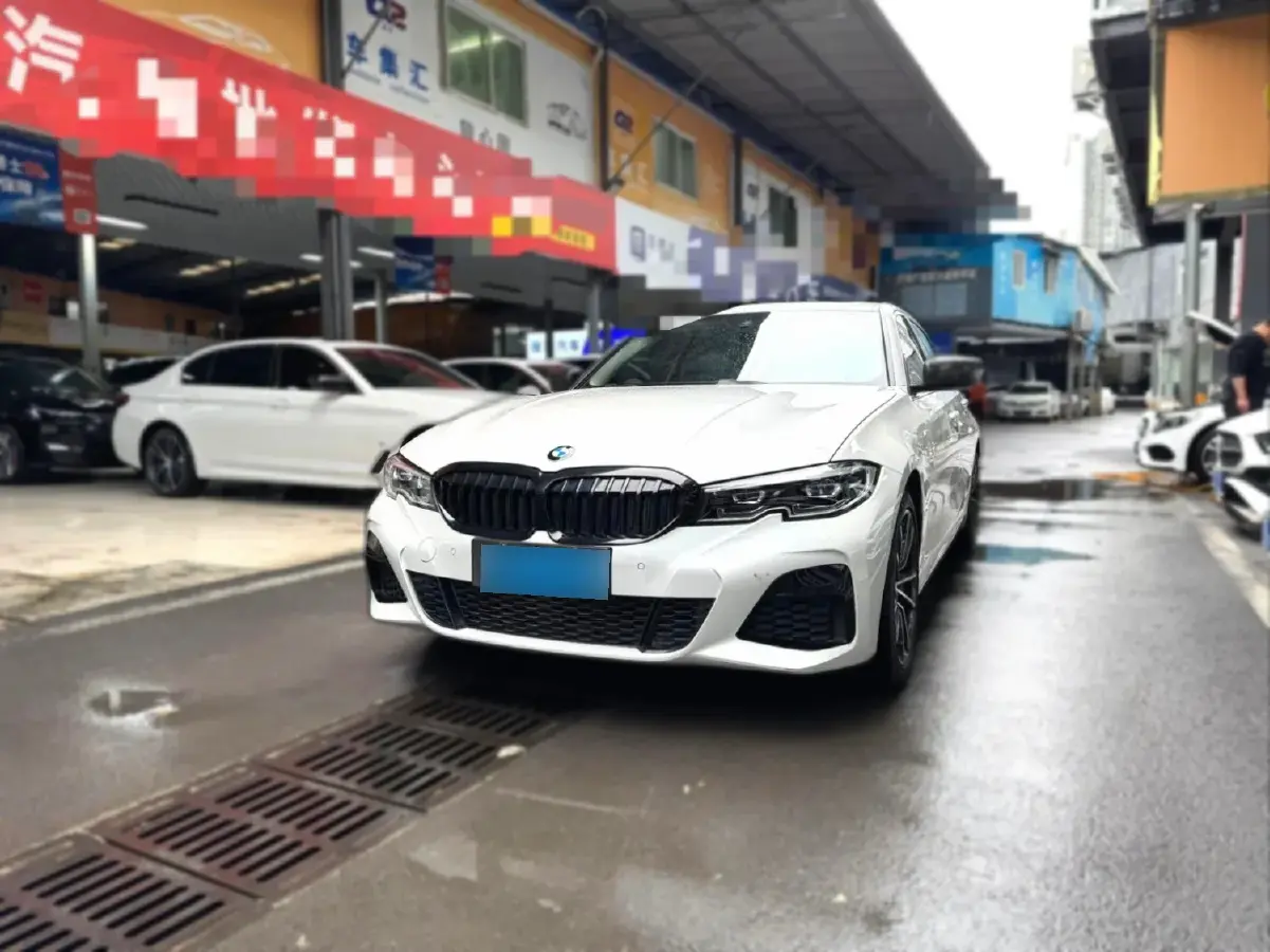 2022 BMW 3 Series 2.0T 184HP L4 8AT