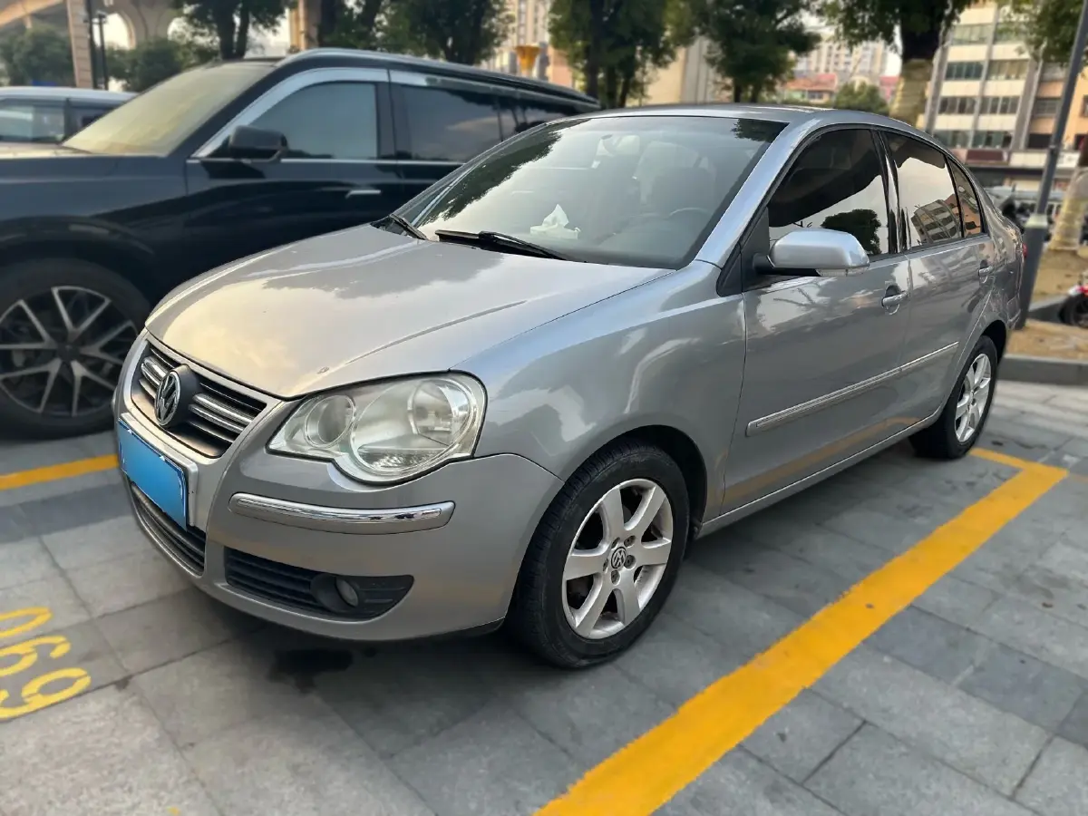 2009 Volkswagen Polo 1.6L 105HP L4 6AT