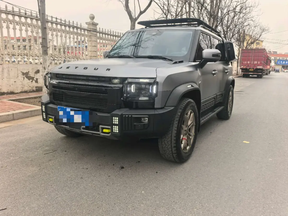 2023 Jetour Traveller 2.0T 254HP L4 8AT