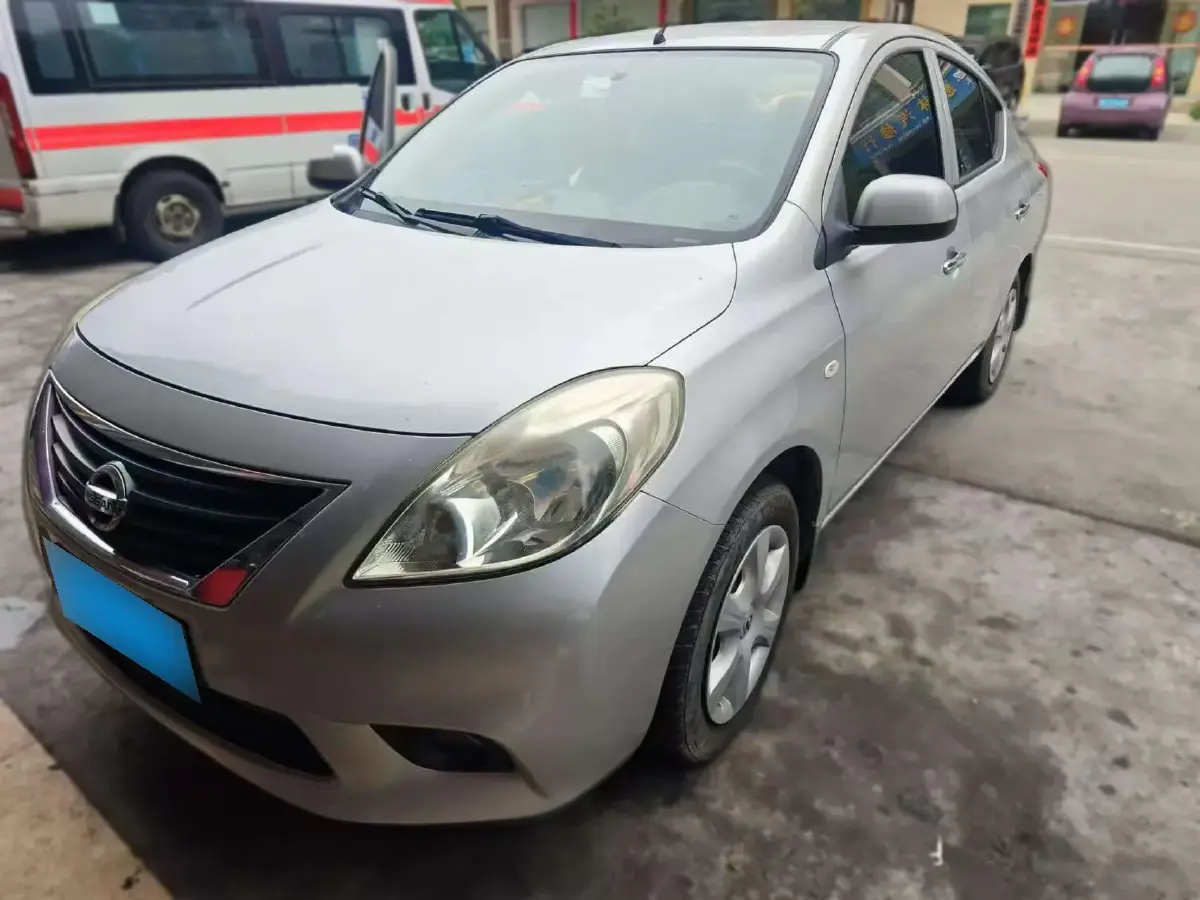 2011 Nissan Sunny 1.5L 112HP L4 CVT