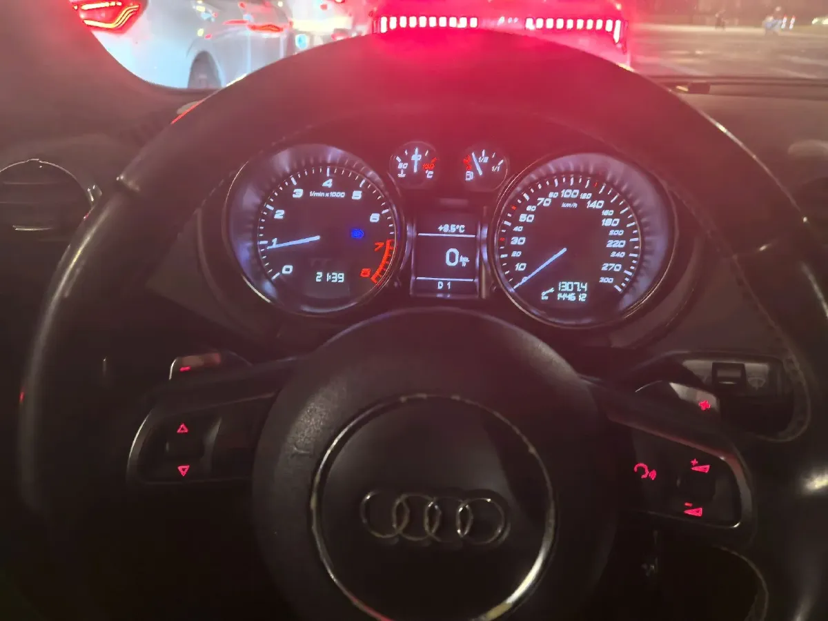 2011 Audi TTS 2.0T 272HP L4 6DCT,autocango,china used car exporter,china ev exporter,chinese used car exporter,chinese used ev exporter