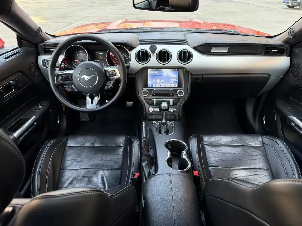 2024 Ford Bronco 2.3T 275HP L4 10AT,autocango,china used car exporter,china ev exporter,chinese used car exporter,chinese used ev exporter