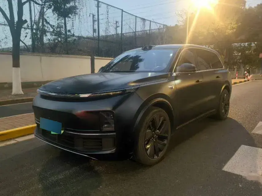 2022 Li L9 Range Extended 154HP REEV 42.6KWH