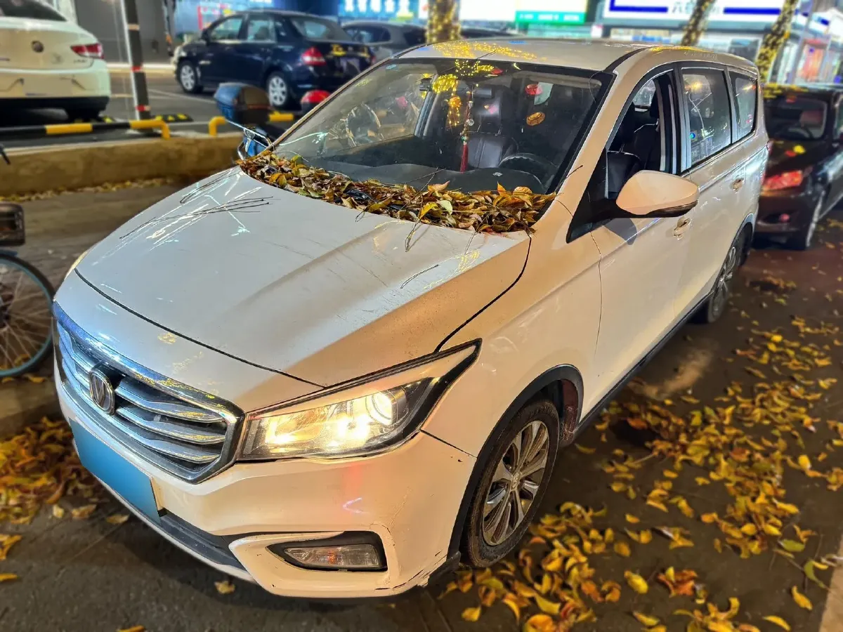 2017 ChangAn Linmax 1.6L 125HP L4 5MT,autocango,china used car exporter,china ev exporter,chinese used car exporter,chinese used ev exporter