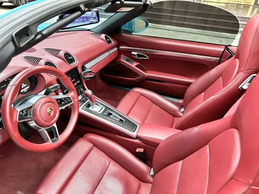 2020 Porsche 718 2.0T 250HP H4 7DCT,autocango,china used car exporter,china ev exporter,chinese used car exporter,chinese used ev exporter