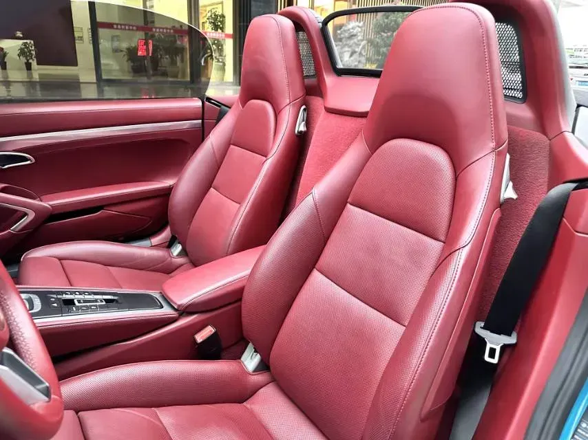 2020 Porsche 718 2.0T 250HP H4 7DCT,autocango,china used car exporter,china ev exporter,chinese used car exporter,chinese used ev exporter