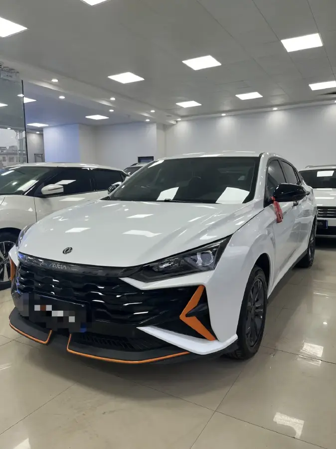 2024 DongFeng Aeolus YiXuan 1.5L 125HP L4 6DCT