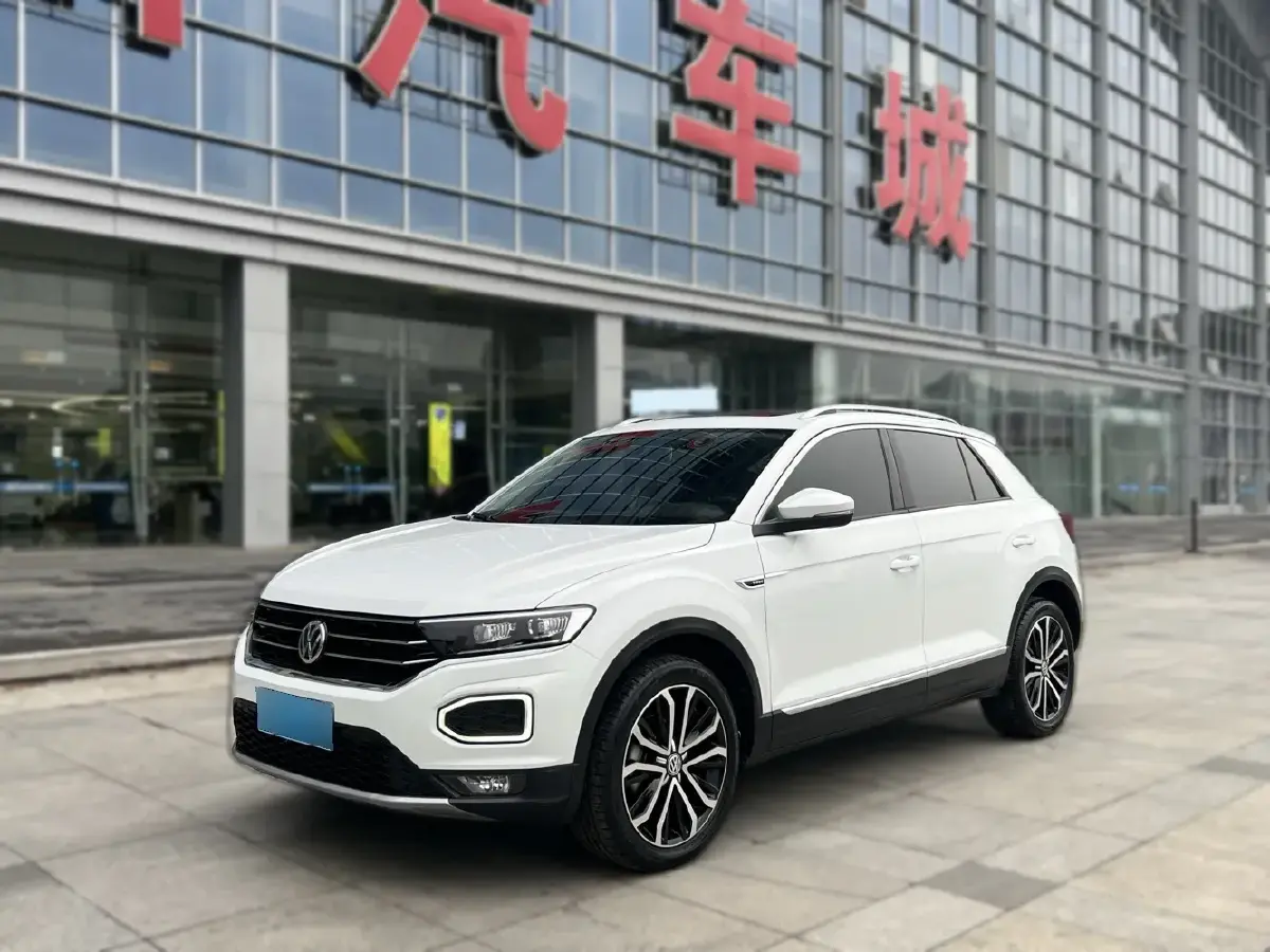 2019 Volkswagen T-Roc 1.4T 150HP L4 7DCT