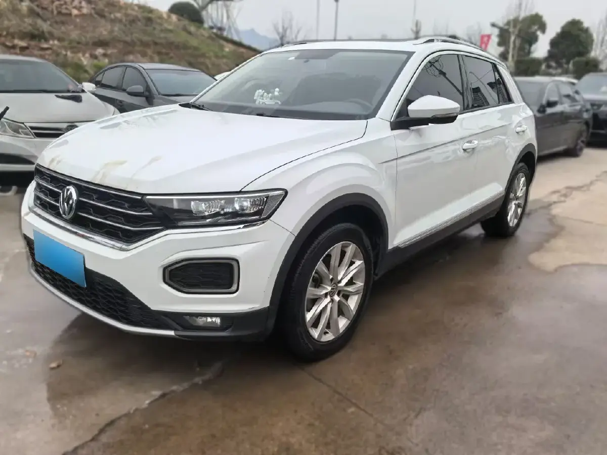 2020 Volkswagen T-Roc 1.4T 131HP L4 7DCT