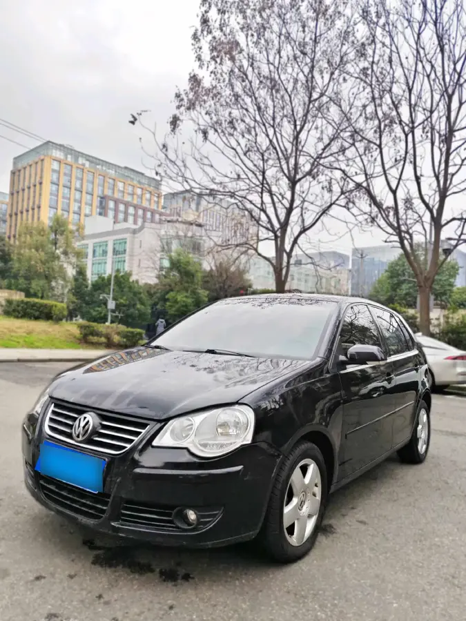 2009 Volkswagen Polo 1.6L 105HP L4 5MT