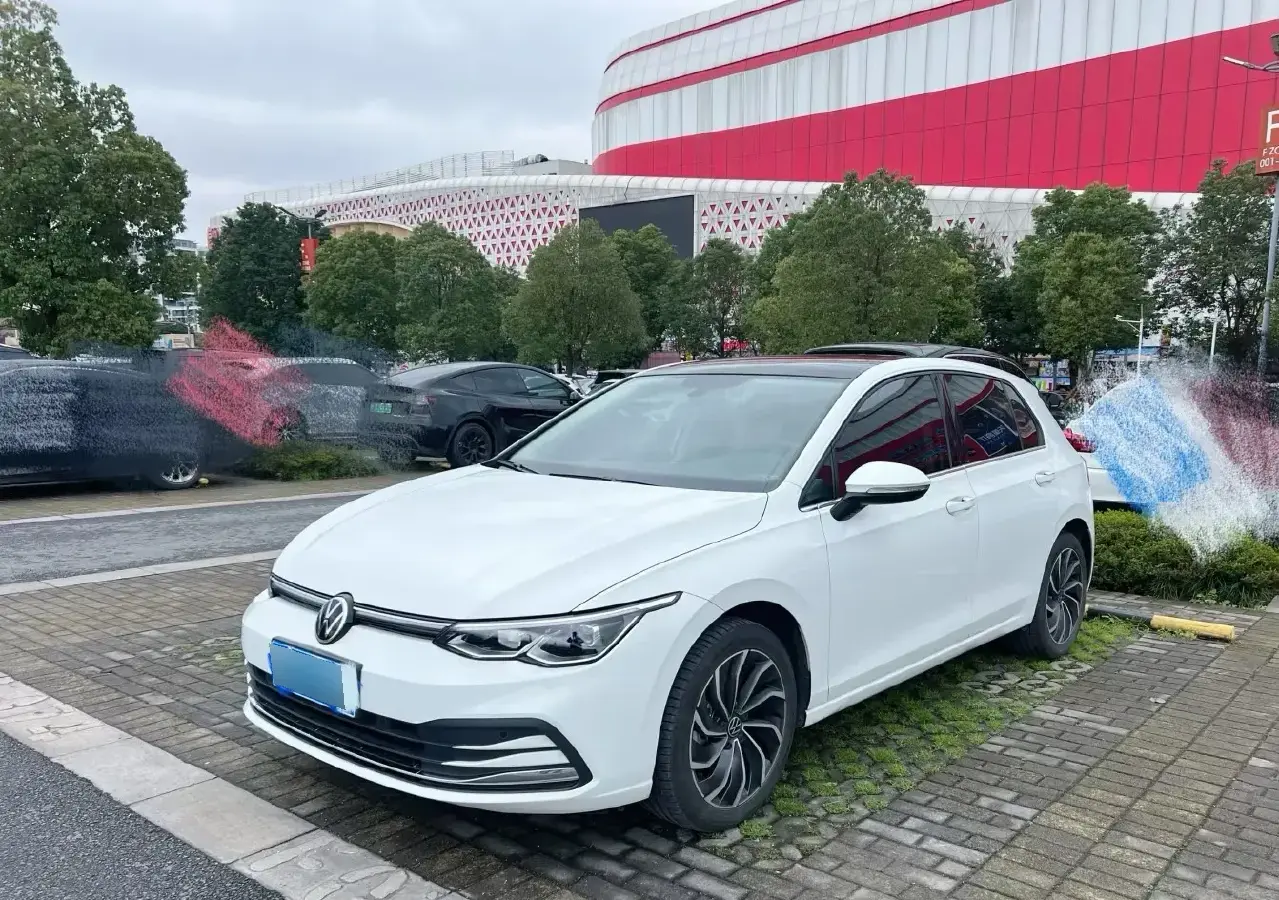 2023 Volkswagen Golf 1.4T 150HP L4 7DCT