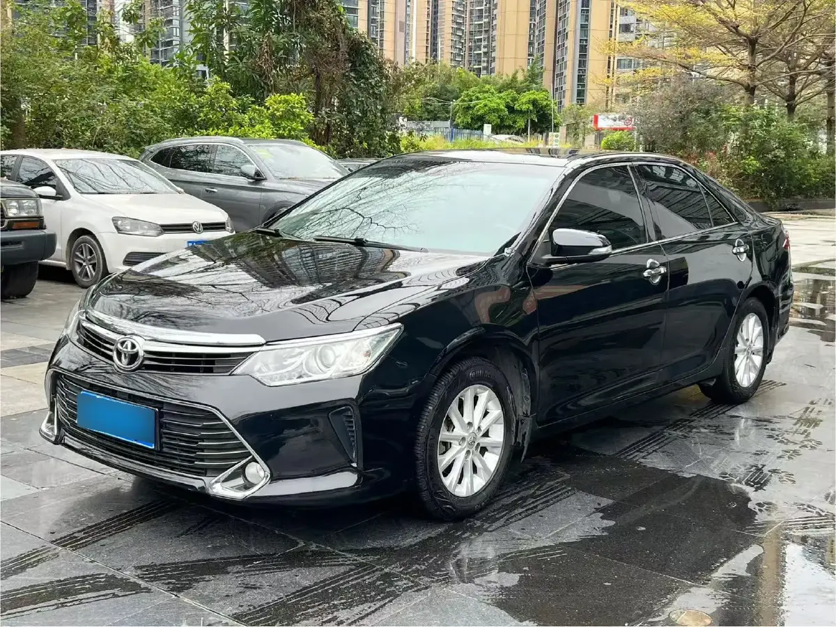 2016 Toyota Camry 2.0L 167HP L4 6AT